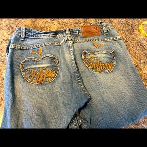 Apple bottom jeans